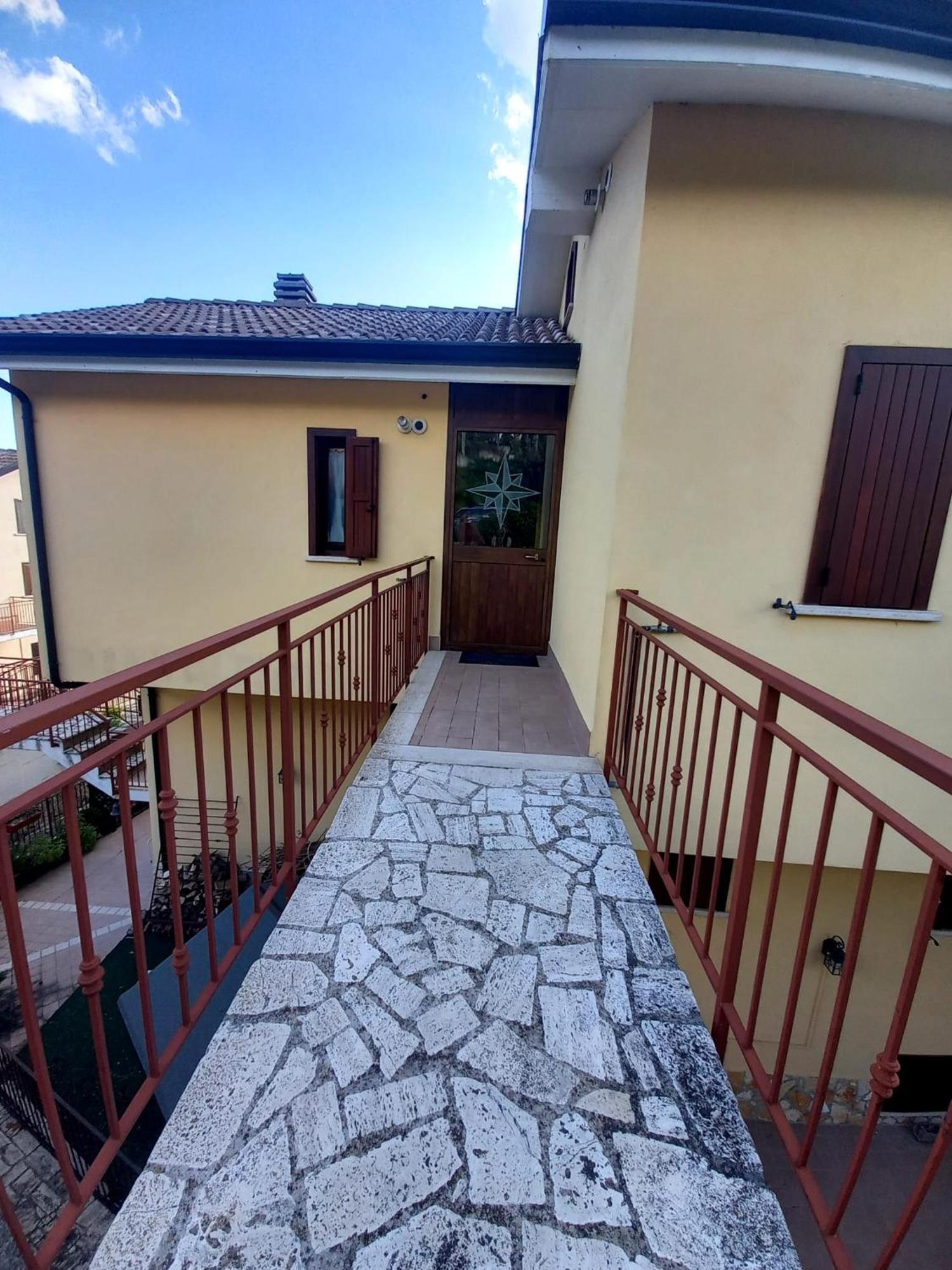 Il Nido Daire Castel Di Sangro Dış mekan fotoğraf